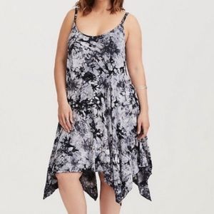 Torrid Black and White Tie Dye dress